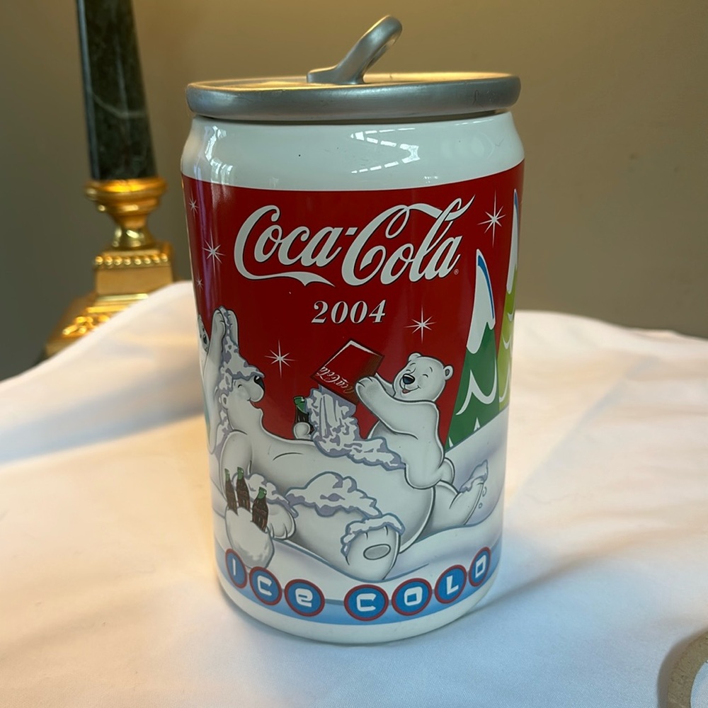 Coca Cola vintage Christmas cookie jar